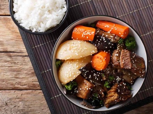 Korean Braised Beef w/ Rice