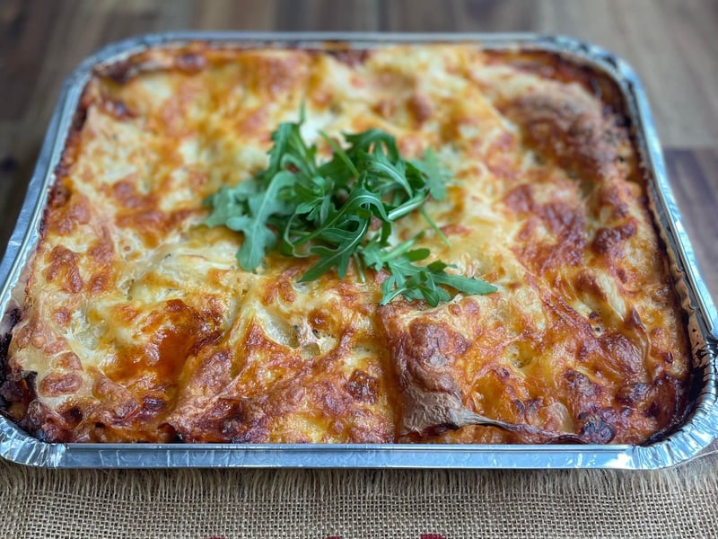 Lasagne (frozen)