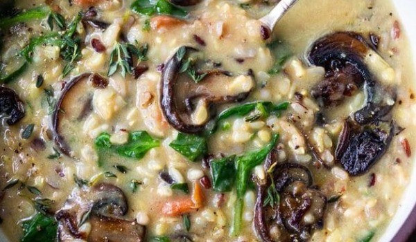 Mushroom, Spinach & Wild Rice Soup | Vegan