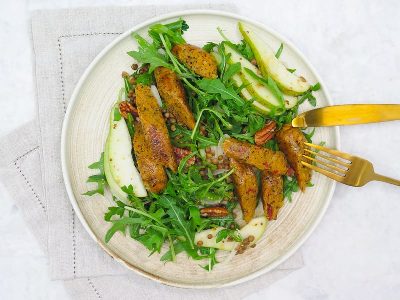 SPECIAL: Pear, lentil and rocket salad with Syndian sundried tomato sausages