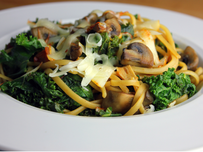 Mediterranean vegetable linguine