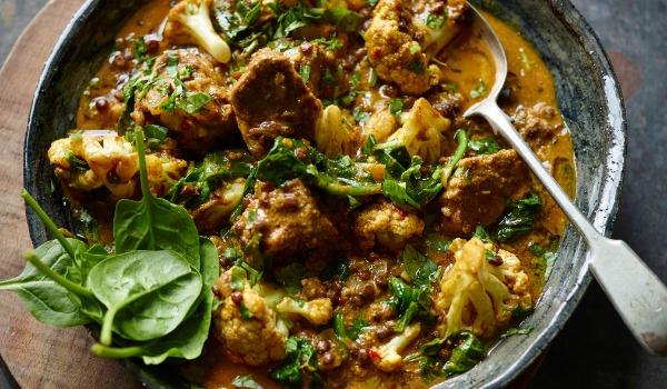 Lamb, Cashew, Cauliflower and Cardamon Curry - FROZEN DOWN