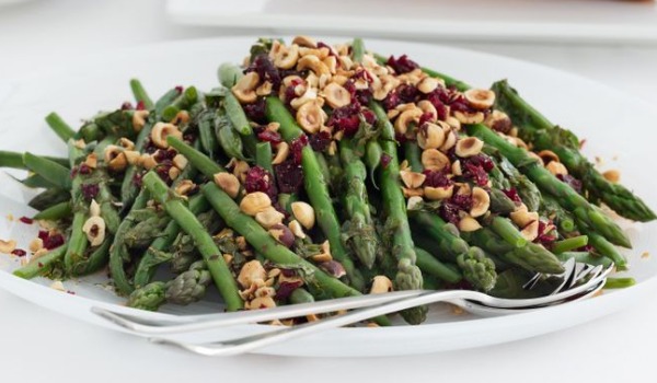 Mixed Greens with Toasted Almonds and Cranberry Vinaigrette