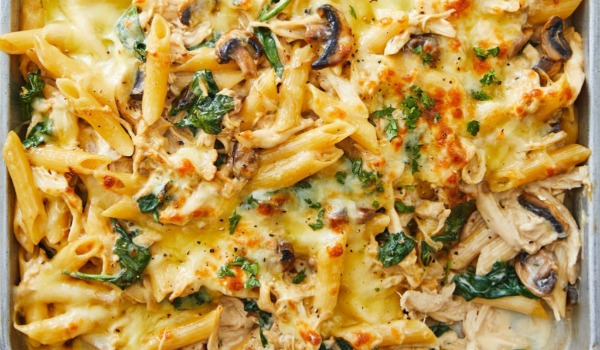 Chicken Alfredo Pasta Bake