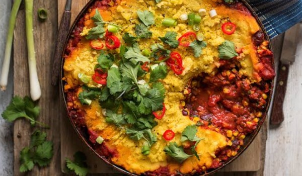 COWBOY CHILLI BEAN POT PIE WITH POLENTA LID